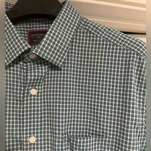 Untuckit Short Sleeve Button Up